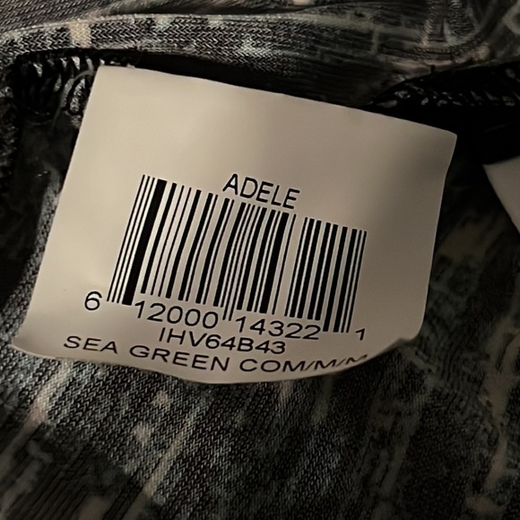 BCBGMaxazria Adele Wrap Dress Size M - Picture 9 of 9